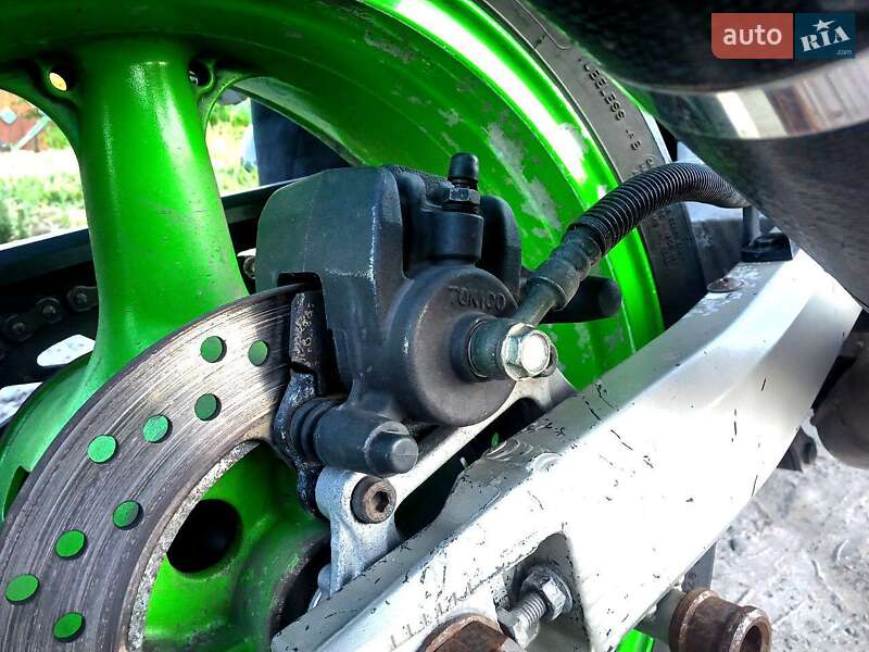 Спортбайк Kawasaki Ninja 636 ZX-6R 2002 в Звенигородці