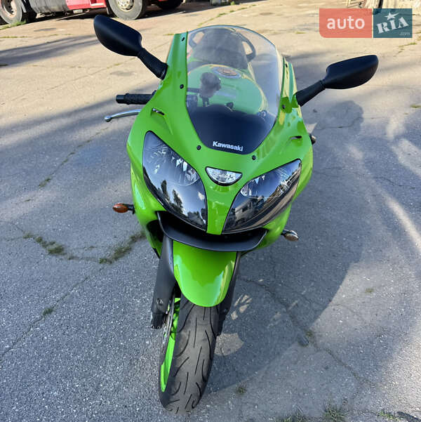Спортбайк Kawasaki Ninja 636 ZX-6R 2002 в Кременчуге