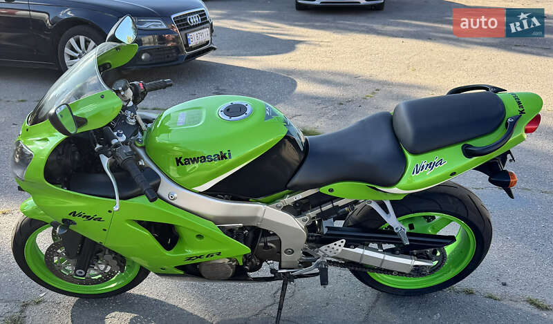 Спортбайк Kawasaki Ninja 636 ZX-6R 2002 в Кременчуге