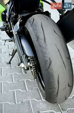 Спортбайк Kawasaki Ninja 636 ZX-6R 2013 в 