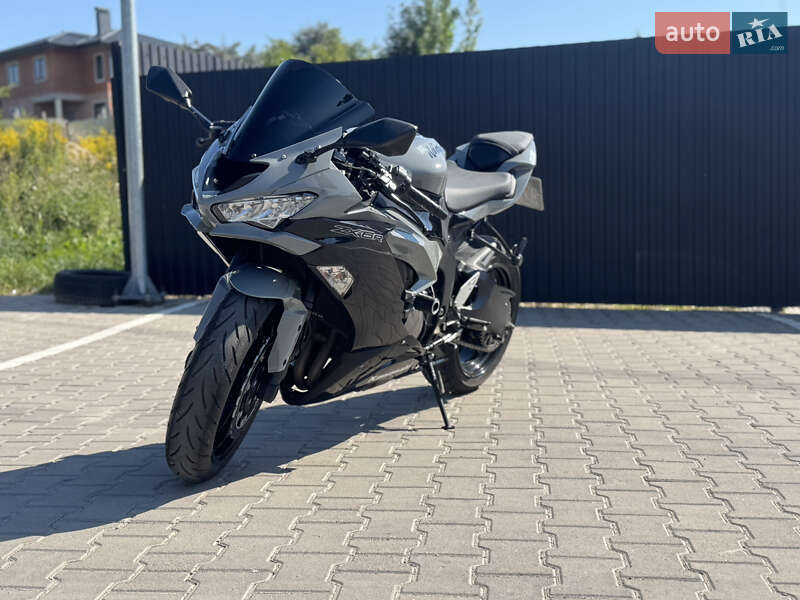 Спортбайк Kawasaki Ninja 636 ZX-6R 2019 в Львові фото 2 Спортбайк Kawasaki Ninja 636 ZX-6R 2019 в Львові