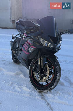 Спортбайк Kawasaki Ninja 636 ZX-6R 2022 в Каменском