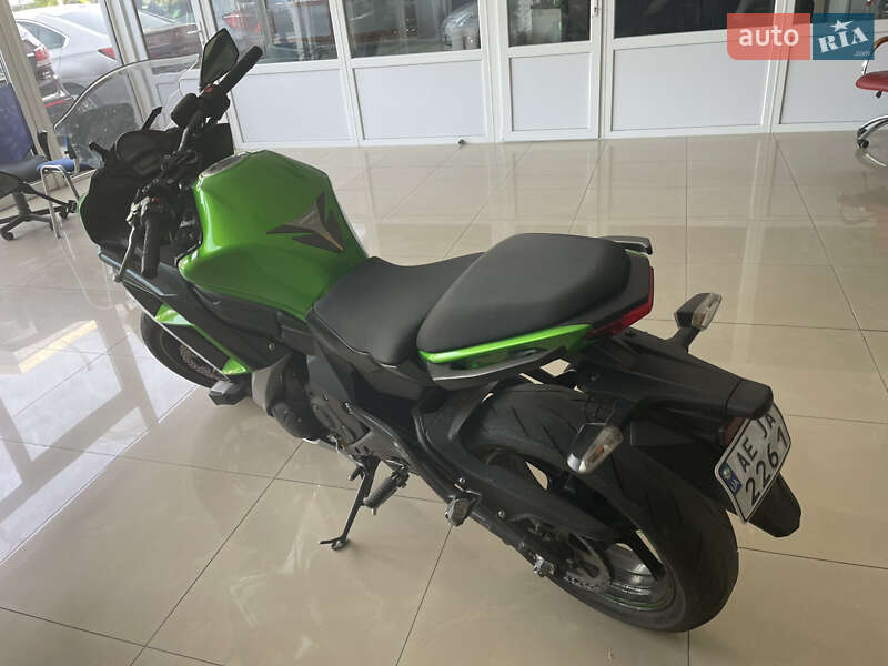 Спортбайк Kawasaki Ninja 650 2016 в Днепре