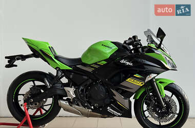 Спортбайк Kawasaki Ninja 650 2019 в 