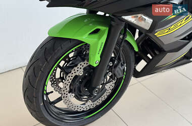 Спортбайк Kawasaki Ninja 650 2019 в 