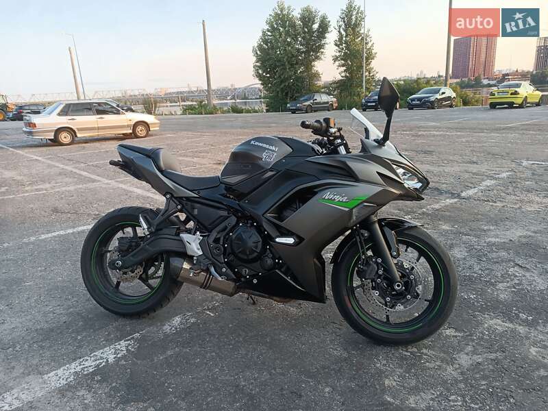 Kawasaki Ninja 650 2023