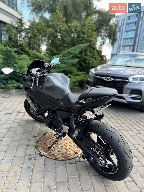 Спортбайк Kawasaki Ninja 650 2024 в Киеве