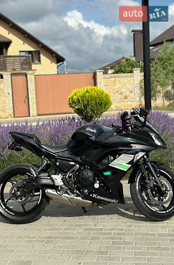 Мотоцикл Спорт-туризм Kawasaki Ninja 650 2019 в 
