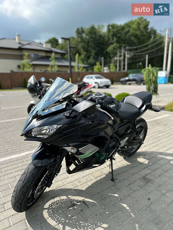 Мотоцикл Спорт-туризм Kawasaki Ninja 650 2019 в Фастове