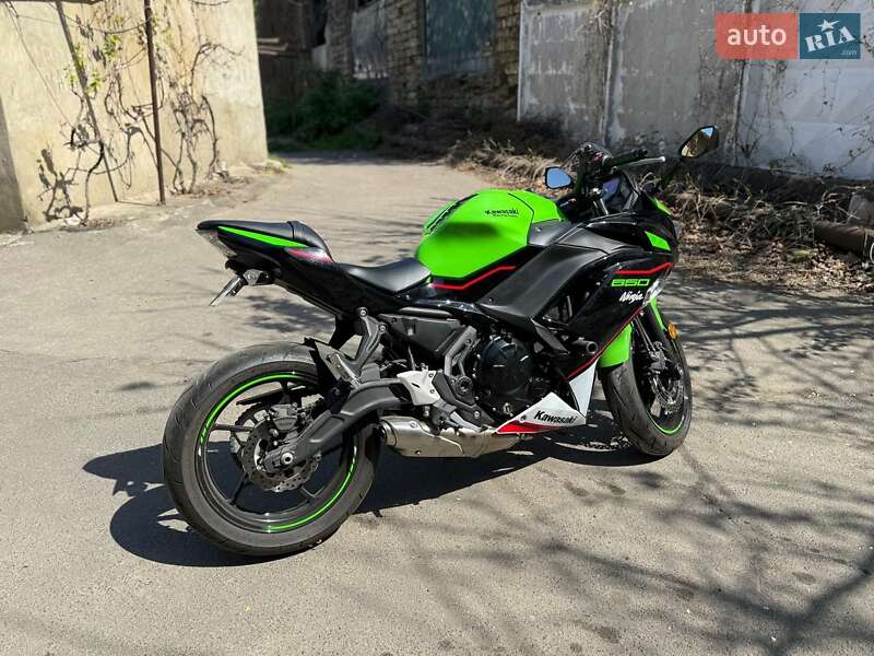Спортбайк Kawasaki Ninja 650R 2022 в Одессе