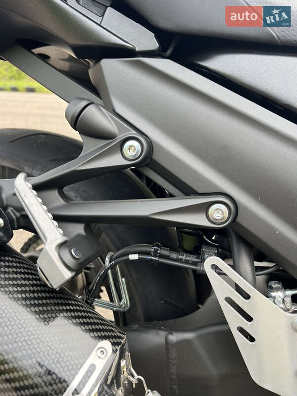 Мотоцикл Спорт-туризм Kawasaki Ninja ZX-14R 2015 в Одессе