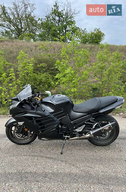Мотоцикл Спорт-туризм Kawasaki Ninja ZX-14R 2015 в 