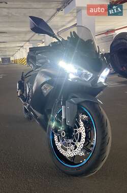Спортбайк Kawasaki Ninja ZX-6R 2022 в Харькове