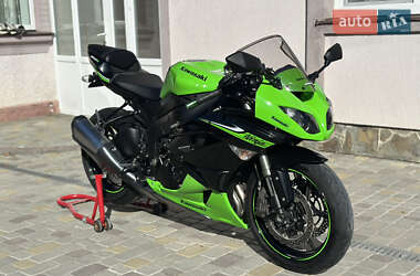 Спортбайк Kawasaki Ninja ZX-6R 2010 в Львові