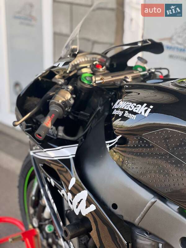 Спортбайк Kawasaki Ninja 2020 в Днепре