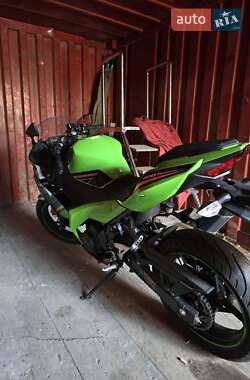 Мотоцикл Спорт-туризм Kawasaki Ninja 2019 в 