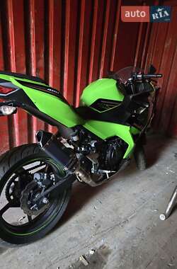 Мотоцикл Спорт-туризм Kawasaki Ninja 2019 в 