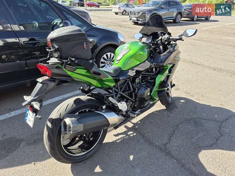Мотоцикл Спорт-туризм Kawasaki Ninja 2023 в Киеве