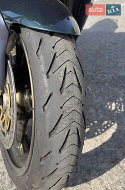 Спортбайк Kawasaki Ninja 2000 в 