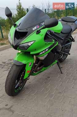Спортбайк Kawasaki Ninja 2007 в 