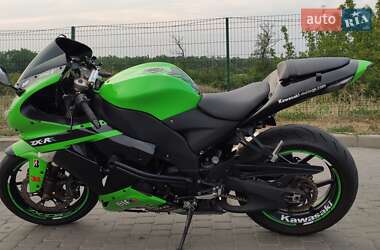 Спортбайк Kawasaki Ninja 2007 в 