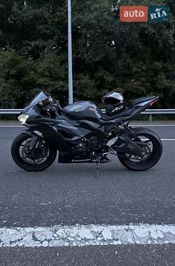 Спортбайк Kawasaki Ninja 2019 в 