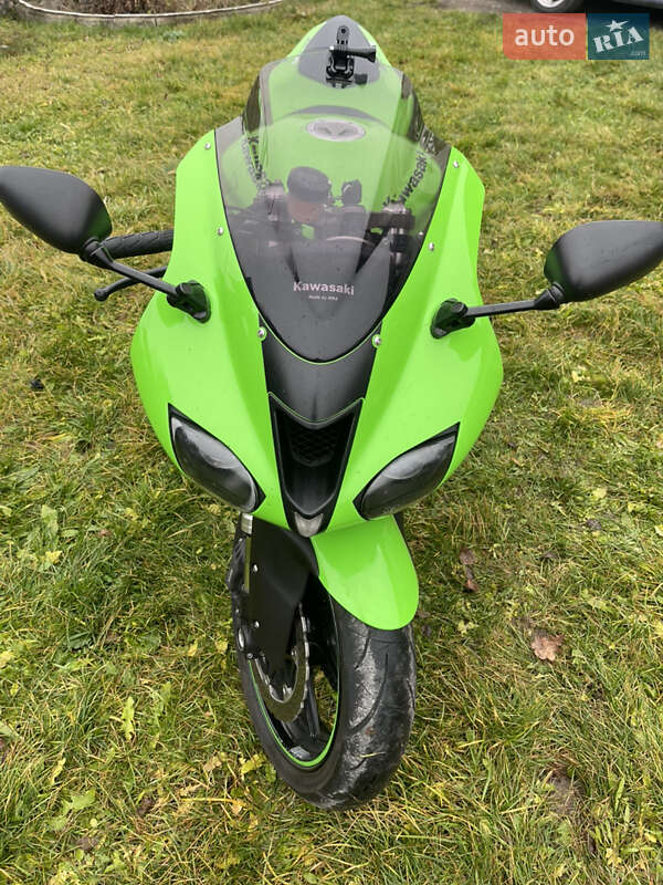 Спортбайк Kawasaki Ninja 2007 в Житомире