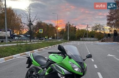 Спортбайк Kawasaki Ninja 2014 в Киеве