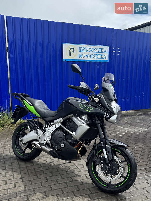 Мотоцикл Спорт-туризм Kawasaki Versys 650 2010 в 