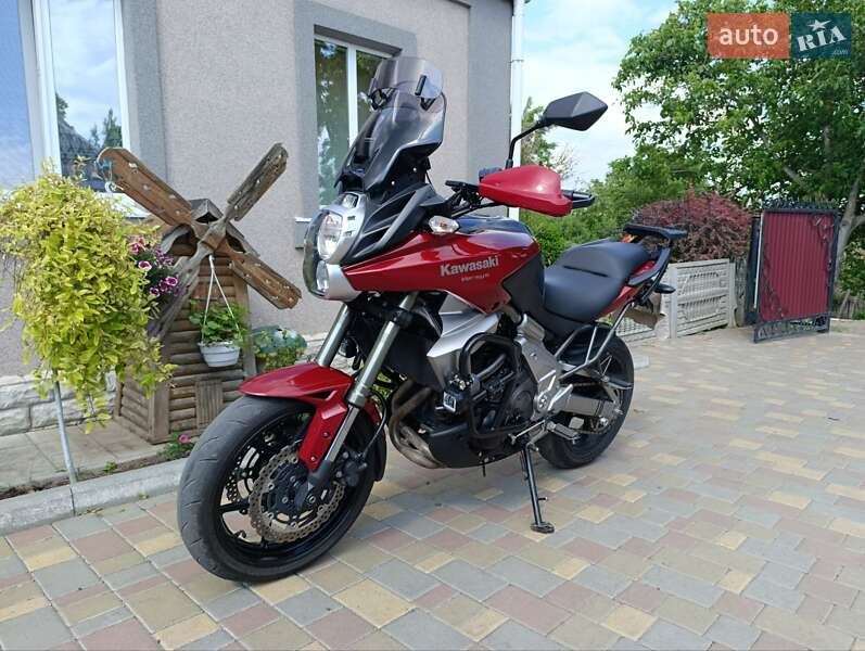 Мотоцикл Туризм Kawasaki Versys 650 2012 в 
