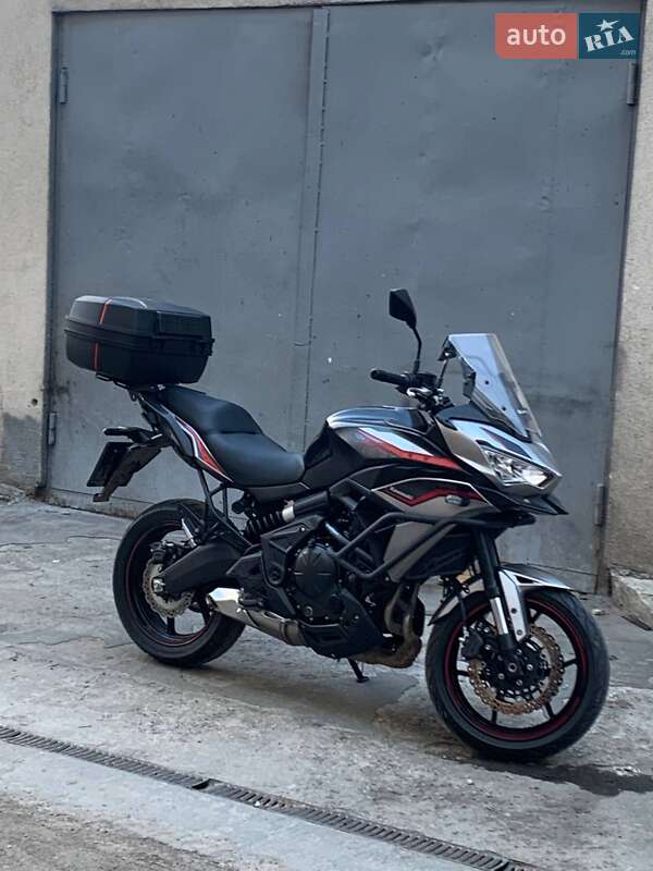 Мотоцикл Спорт-туризм Kawasaki Versys 650 2022 в Киеве