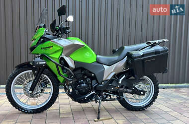 Мотоцикл Многоцелевой (All-round) Kawasaki Versys 2017 в Виннице