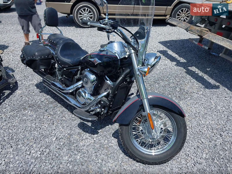 Kawasaki VN 900 2023