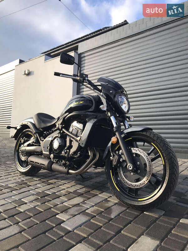 Мотоцикл Круізер Kawasaki Vulcan 2023 в 