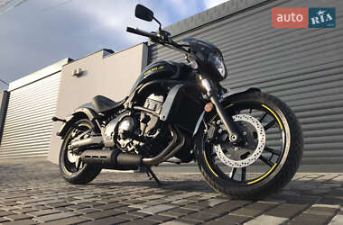 Мотоцикл Круізер Kawasaki Vulcan 2023 в 