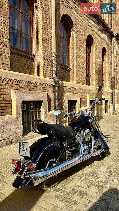 Мотоцикл Круізер Kawasaki Vulcan 2004 в Чернівцях