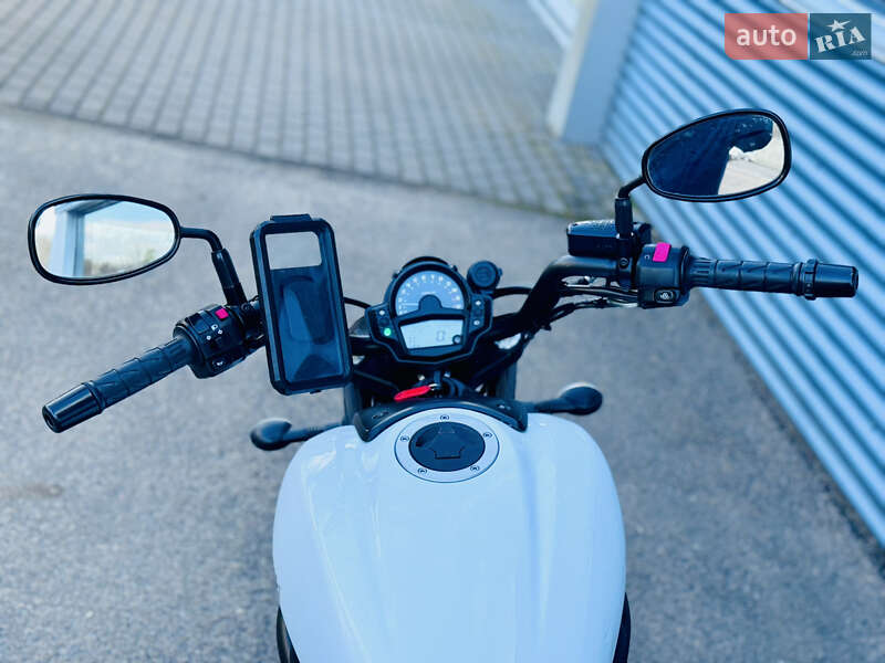 Мотоцикл Круизер Kawasaki Vulcan 2017 в Ровно