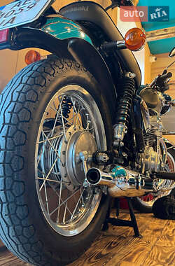 Мотоцикл Классик Kawasaki W 800 2016 в 