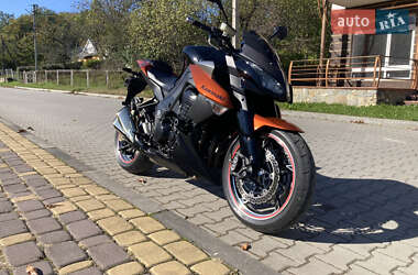 Мотоцикл Без обтікачів (Naked bike) Kawasaki Z 1000 2010 в Косові