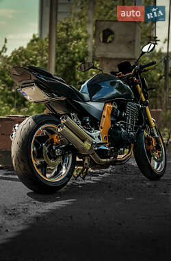 Мотоцикл Без обтекателей (Naked bike) Kawasaki Z 1000 2006 в 