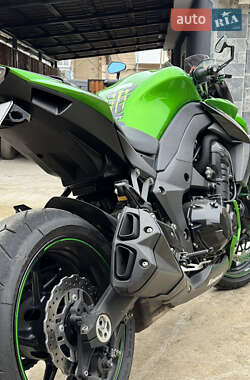 Мотоцикл Классик Kawasaki Z 1000 2014 в 