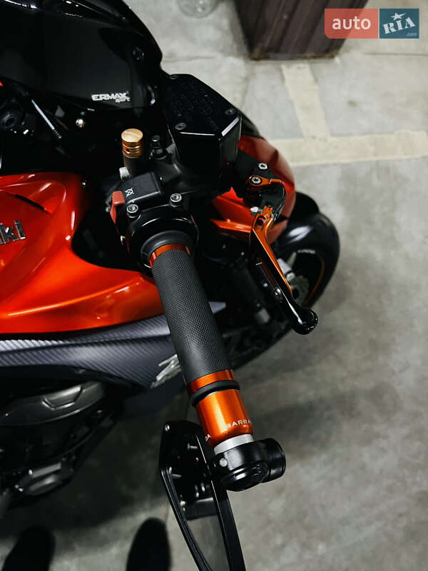 Мотоцикл Без обтекателей (Naked bike) Kawasaki Z 1000 2013 в Киеве