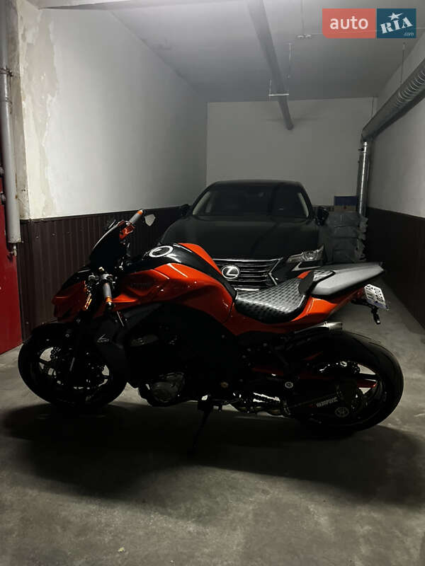 Мотоцикл Без обтекателей (Naked bike) Kawasaki Z 1000 2013 в Киеве