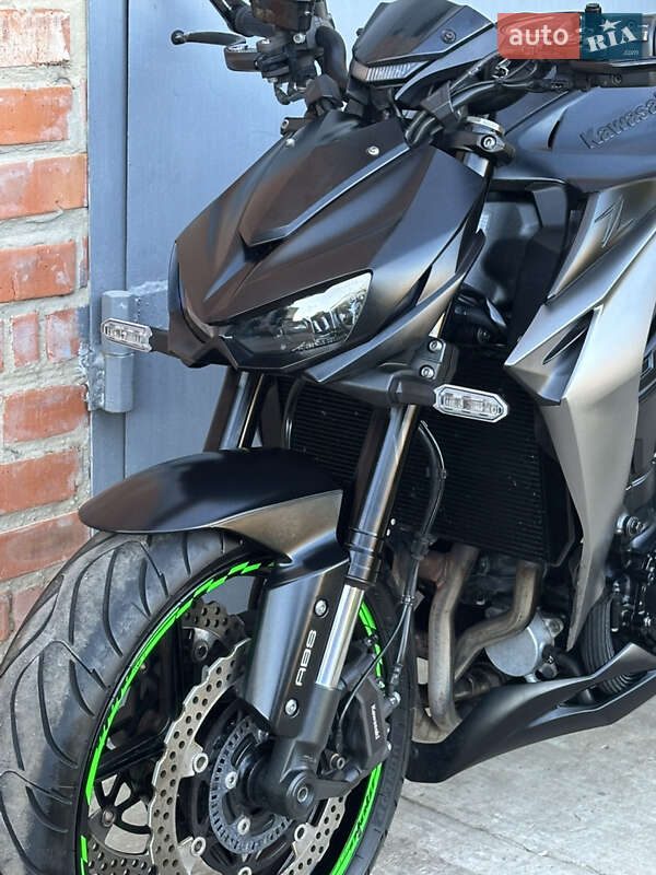 Мотоцикл Без обтекателей (Naked bike) Kawasaki Z 1000 2020 в Нежине