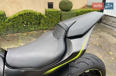 Мотоцикл Без обтікачів (Naked bike) Kawasaki Z 1000 2018 в  фото 16 Мотоцикл Без обтікачів (Naked bike) Kawasaki Z 1000 2018 в