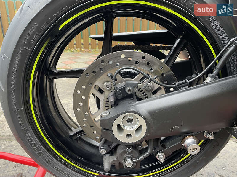 Мотоцикл Без обтікачів (Naked bike) Kawasaki Z 1000 2018 в Славуті фото 19 Мотоцикл Без обтікачів (Naked bike) Kawasaki Z 1000 2018 в Славуті