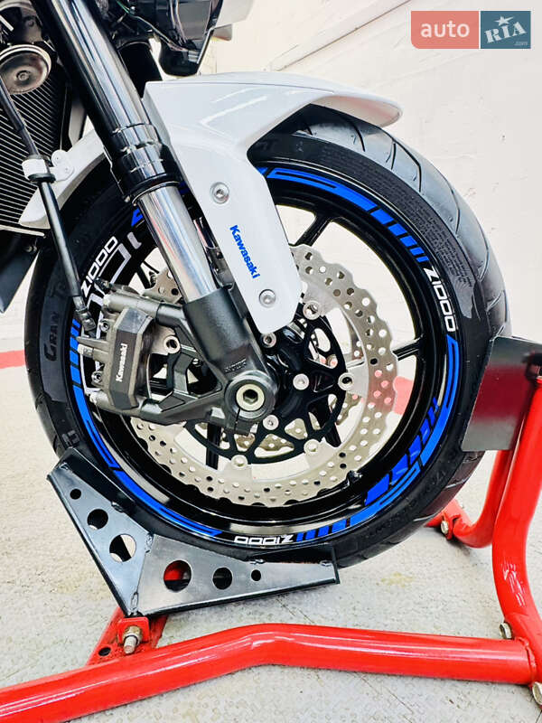 Спортбайк Kawasaki Z 1000 2020 в Одессе фото 11 Спортбайк Kawasaki Z 1000 2020 в Одессе