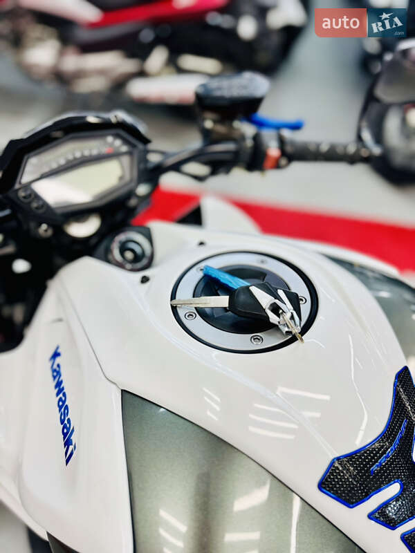 Спортбайк Kawasaki Z 1000 2020 в Одессе фото 32 Спортбайк Kawasaki Z 1000 2020 в Одессе