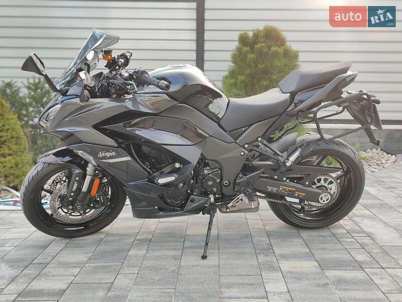Мотоцикл Спорт-туризм Kawasaki Z 1000SX 2021 в 