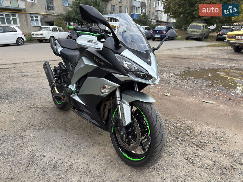 Мотоцикл Спорт-туризм Kawasaki Z 1000SX 2019 в 